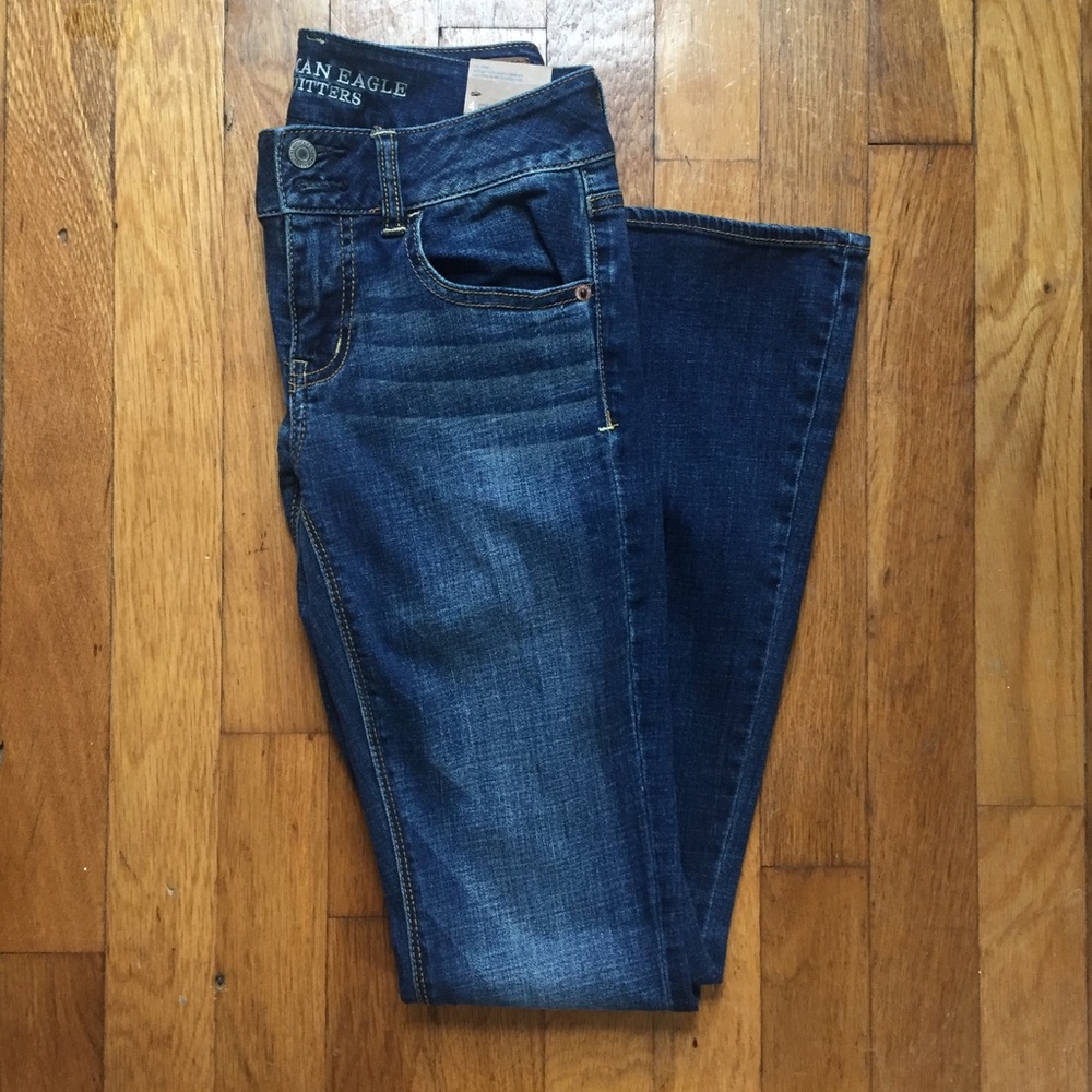NWT American Eagle Artist Dark Wash Flare Jeans